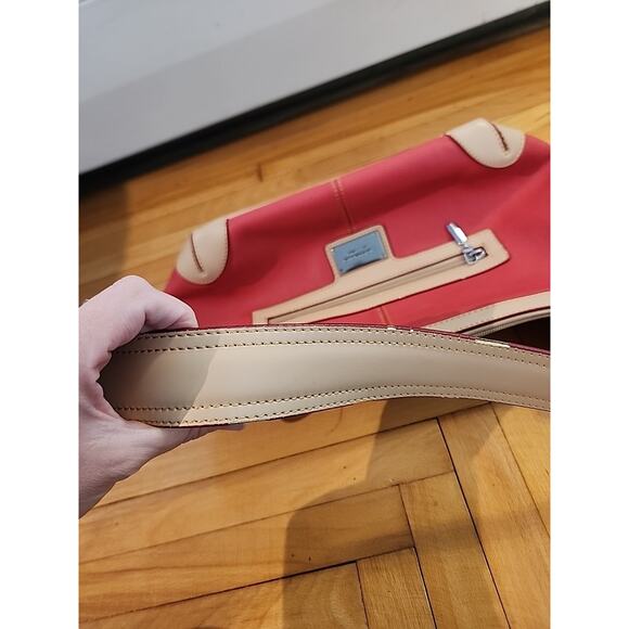 Tignanello Salmon Pink with Tan Trim Leather Shoulder Bag - Picture 5 of 11